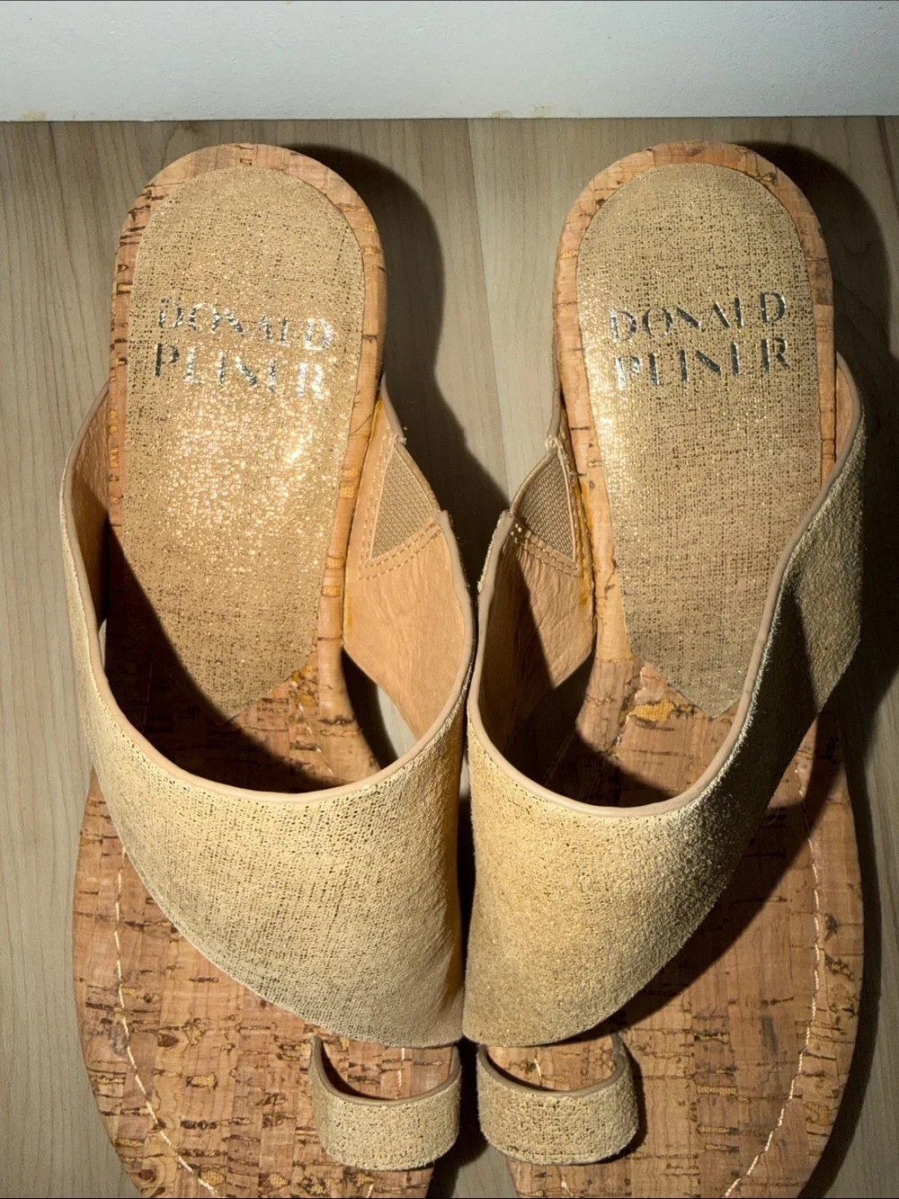 Donald Pliner Gyer Toe-Loop Wedge Sandals